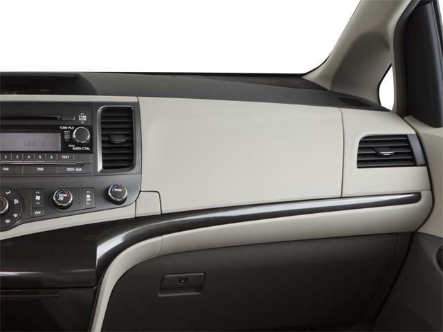2012 Toyota Sienna 5dr 7-Pass Van V6 XLE AWD (Natl)