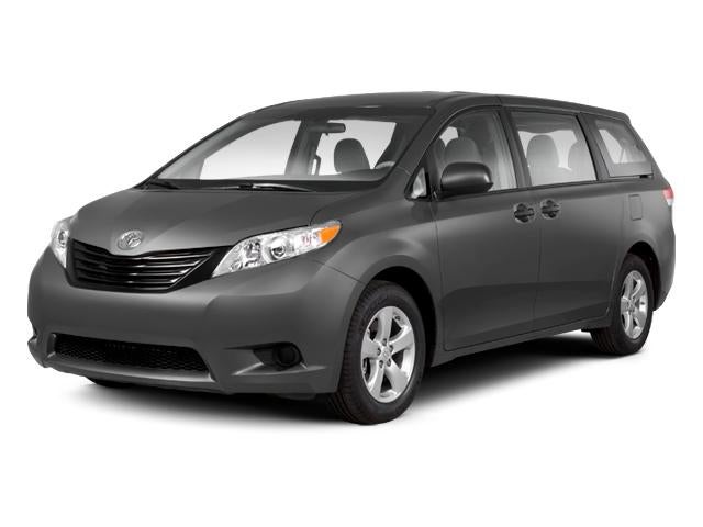 2012 Toyota Sienna 5dr 7-Pass Van V6 XLE AWD (Natl)