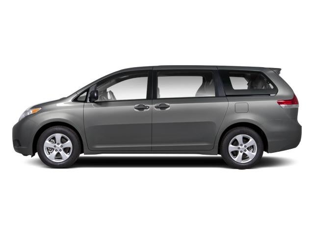 2012 Toyota Sienna 5dr 7-Pass Van V6 XLE AWD (Natl)