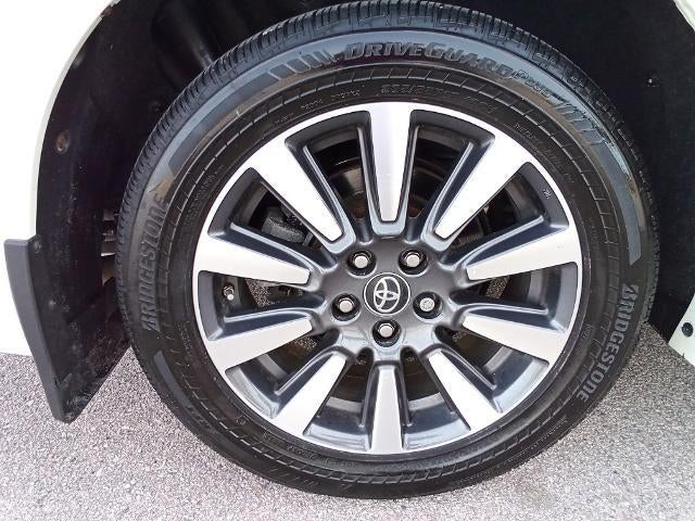 2020 Toyota Sienna XLE AWD 7-Passenger (Natl)