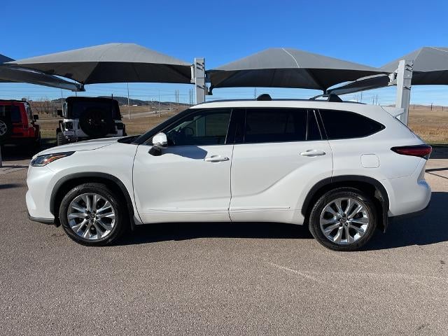 2022 Toyota Highlander Limited AWD (Natl)