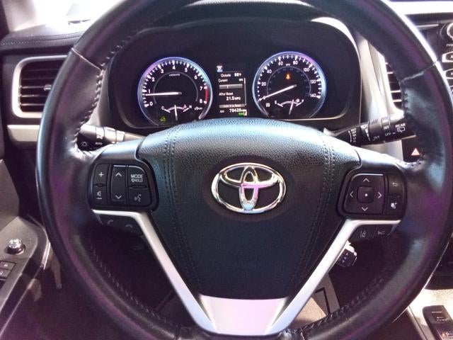 2017 Toyota Highlander XLE V6 AWD (Natl)