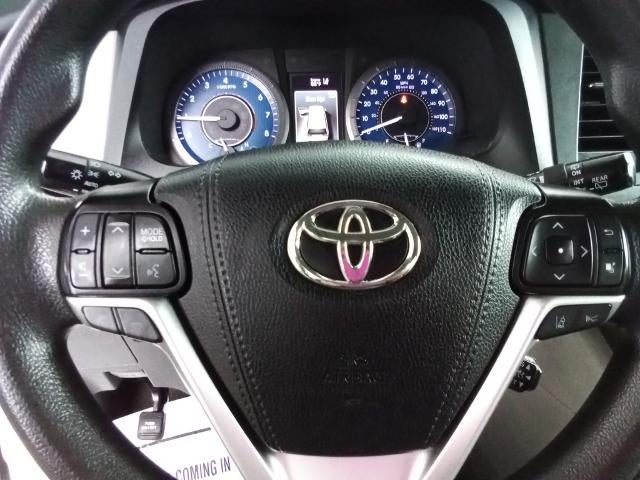 2020 Toyota Sienna LE FWD 8-Passenger (Natl)