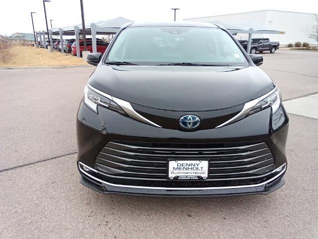 2023 Toyota Sienna Limited AWD 7-Passenger (Natl)