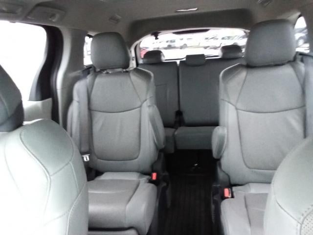 2023 Toyota Sienna Limited AWD 7-Passenger (Natl)