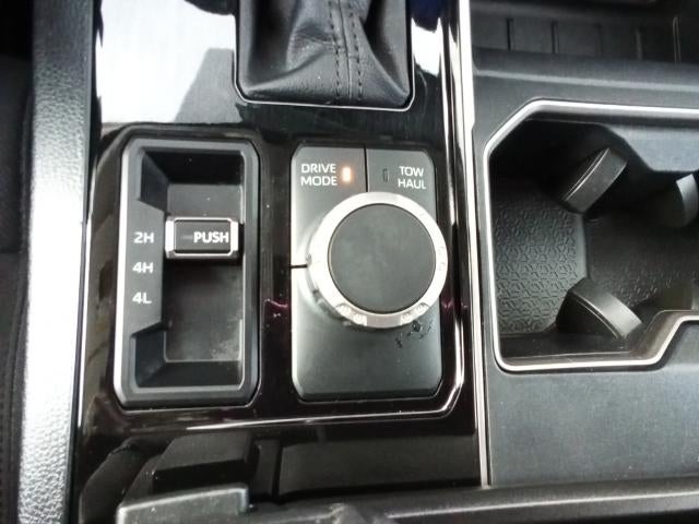 2023 Toyota Tundra 4WD 4WD SR5 CrewMax 5.5' Bed (Natl)