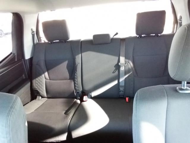 2023 Toyota Tundra 4WD 4WD SR5 CrewMax 5.5' Bed (Natl)