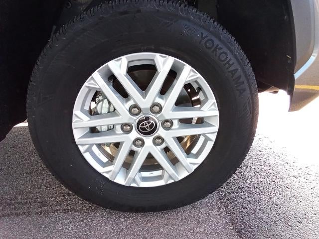 2023 Toyota Tundra 4WD 4WD SR5 CrewMax 5.5' Bed (Natl)