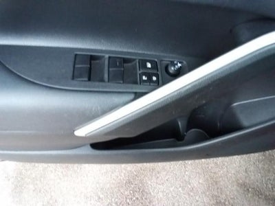 2023 Toyota Corolla Cross XLE 4WD (Natl)