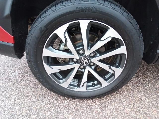 2023 Toyota Corolla Cross XLE 4WD (Natl)