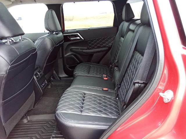 2024 Mitsubishi Outlander SEL S-AWC