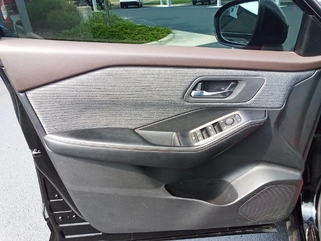 2023 Nissan Rogue AWD SV