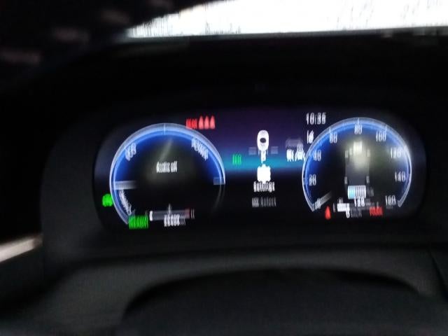 2025 Toyota Crown Signia Limited AWD (Natl)