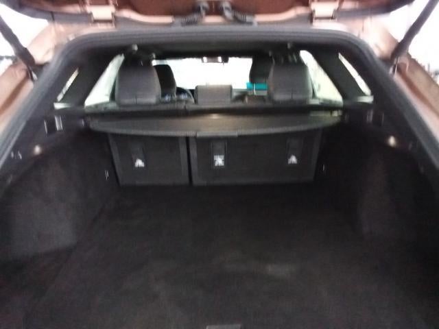 2025 Toyota Crown Signia Limited AWD (Natl)