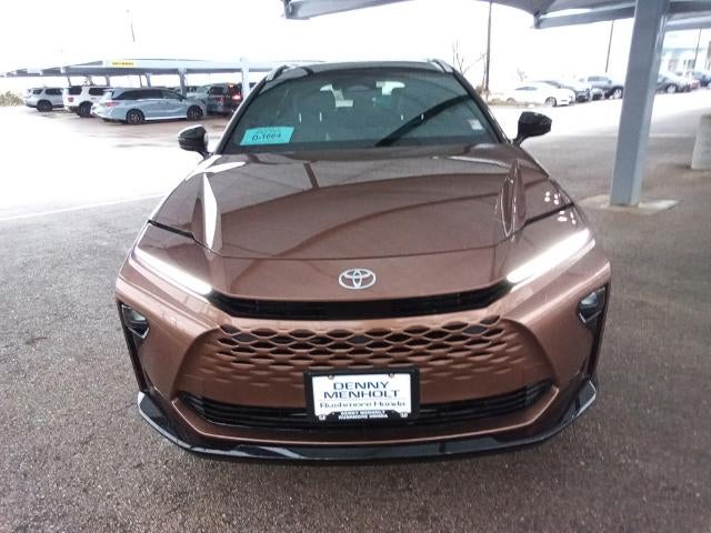 2025 Toyota Crown Signia Limited AWD (Natl)