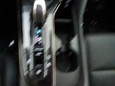 2025 Toyota Crown Signia Limited AWD (Natl)