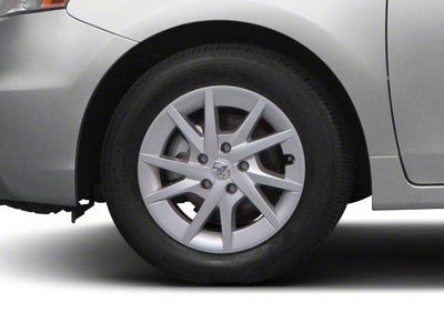 2012 Toyota Prius v 5dr Wgn Two (Natl)