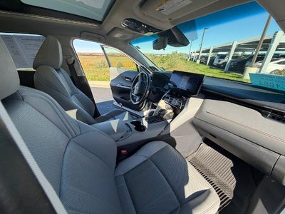 2021 Toyota Venza Limited AWD (Natl)