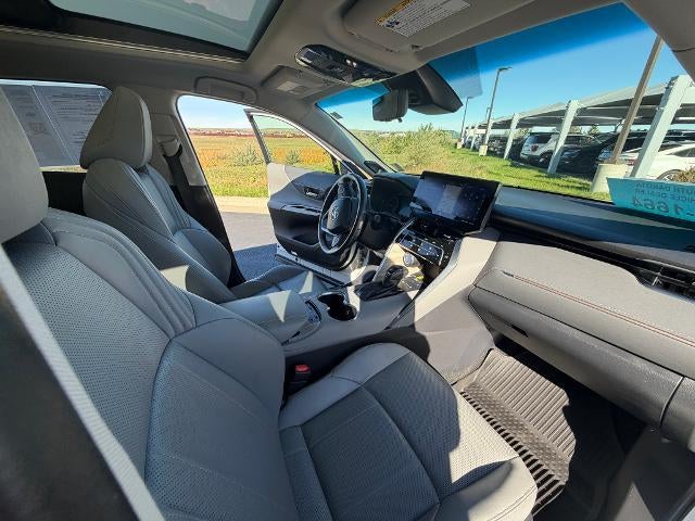 2021 Toyota Venza Limited AWD (Natl)
