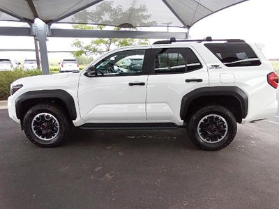 2025 Toyota 4Runner TRD Off Road 4WD (Natl)