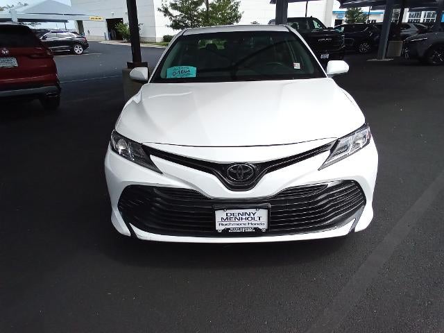 2018 Toyota Camry LE Auto (SE)