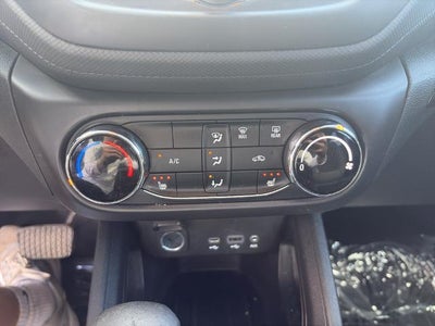 2023 Chevrolet Trailblazer FWD 4dr LT