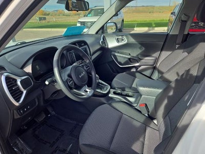 2023 Kia Soul LX IVT