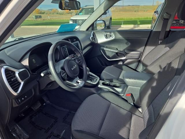 2023 Kia Soul LX IVT