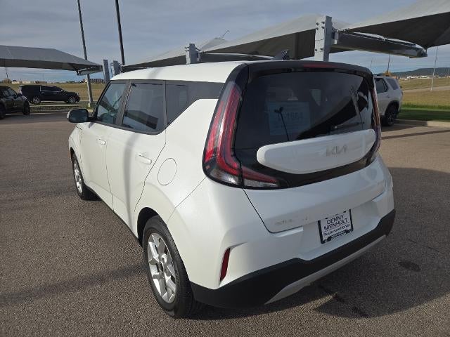 2023 Kia Soul LX IVT