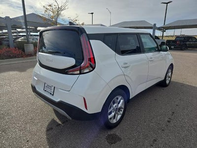 2023 Kia Soul LX IVT