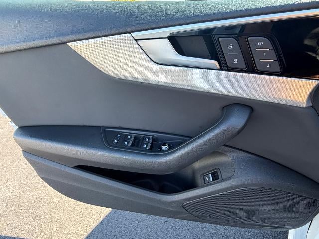 2025 Audi A5 Sportback S line Premium 45 TFSI quattro