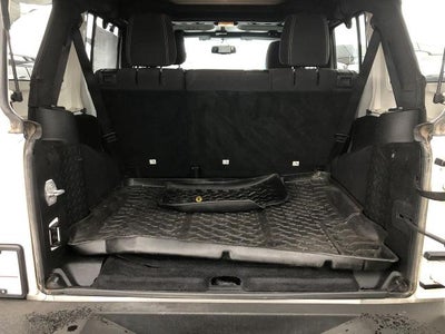 2016 Jeep Wrangler Unlimited 4WD 4dr Sahara