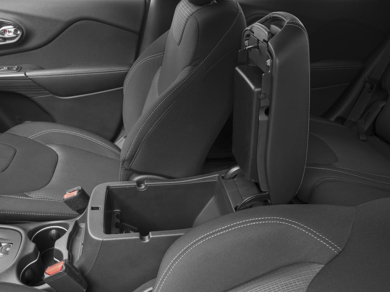 2016 Jeep Cherokee 4WD 4dr Altitude