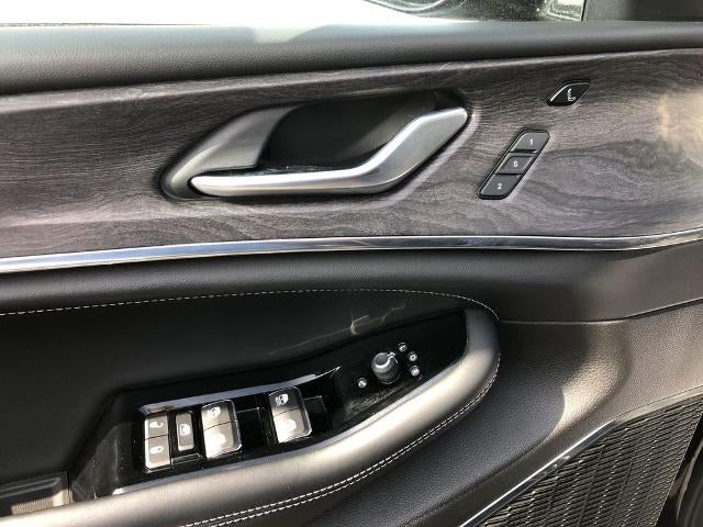 2023 Jeep Grand Cherokee Overland 4x4