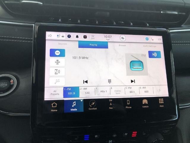 2023 Jeep Grand Cherokee Overland 4x4