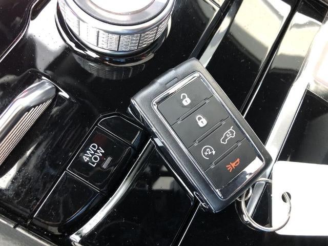 2023 Jeep Grand Cherokee Overland 4x4