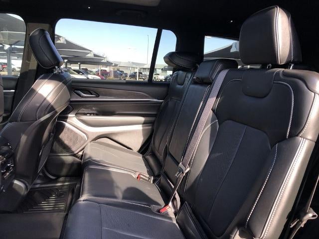 2023 Jeep Grand Cherokee L Overland 4x4