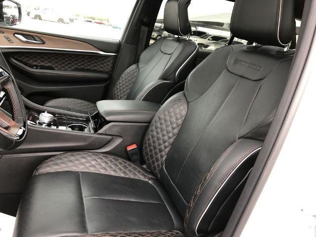 2024 Jeep Grand Cherokee L Summit 4x4