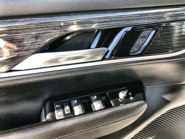 2022 Jeep Wagoneer Series II 4x4