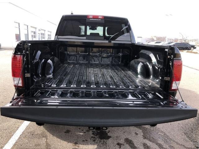 2017 RAM 1500 Laramie 4x4 Crew Cab 5'7" Box
