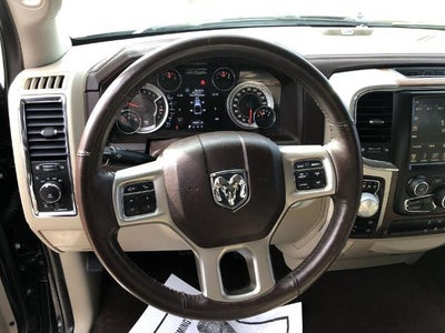 2017 RAM 1500 Laramie 4x4 Crew Cab 5'7" Box