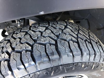 2017 RAM 1500 Rebel 4x4 Crew Cab 5'7" Box