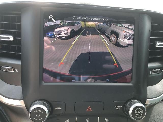2020 RAM 1500 Big Horn 4x4 Crew Cab 5'7" Box