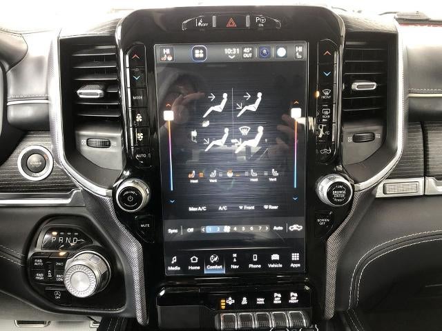 2022 RAM 1500 Limited 4x4 Crew Cab 5'7" Box