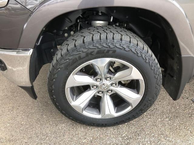 2022 RAM 1500 Limited 4x4 Crew Cab 5'7" Box