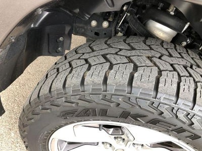 2022 RAM 1500 Limited 4x4 Crew Cab 5'7" Box