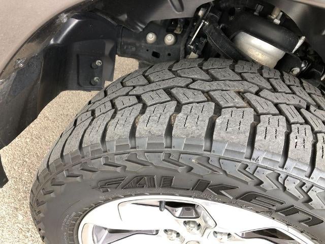 2022 RAM 1500 Limited 4x4 Crew Cab 5'7" Box