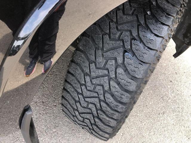 2022 RAM 1500 Laramie 4x4 Crew Cab 5'7" Box