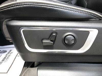 2022 RAM 1500 Laramie 4x4 Crew Cab 5'7" Box