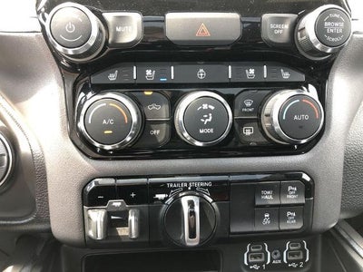 2022 RAM 1500 Laramie 4x4 Crew Cab 5'7" Box